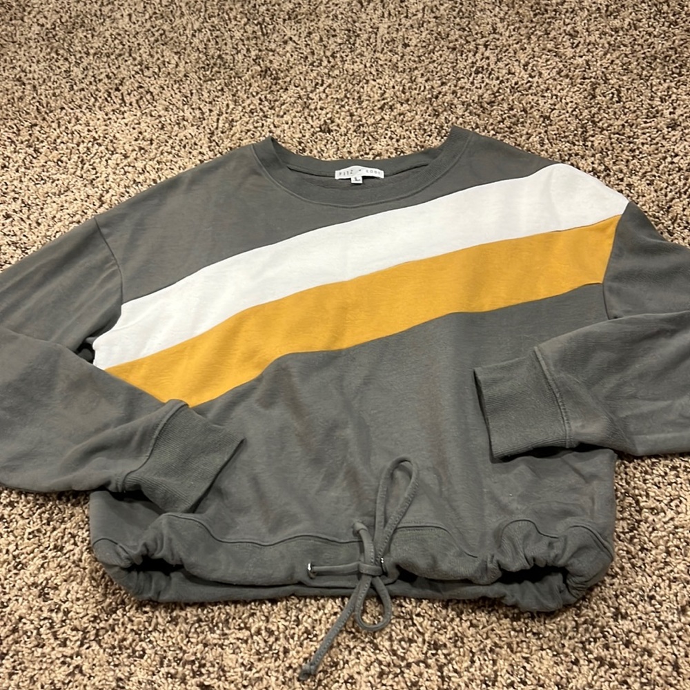 Fitz and Eddi long sleeve top